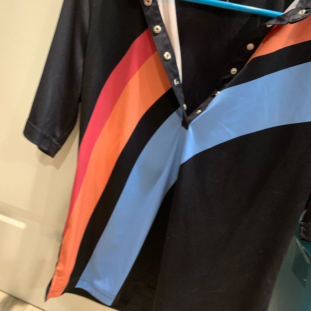 Size large Zyia active shirt.